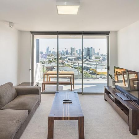 Eastwood Apartamentos Brisbane Exterior foto Living room