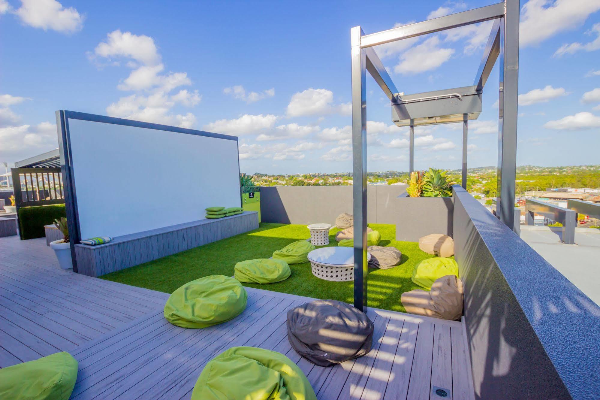 Eastwood Apartamentos Brisbane Exterior foto Rooftop garden